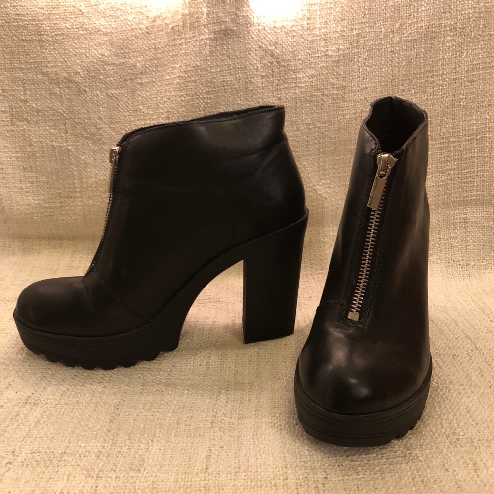 Black, faux leather, Platform, booties; size 7.5